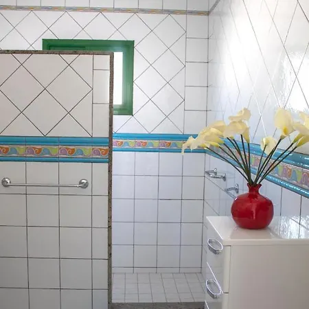 Sea&sky - Spectacular 180 Degree Ocean Views וילה *